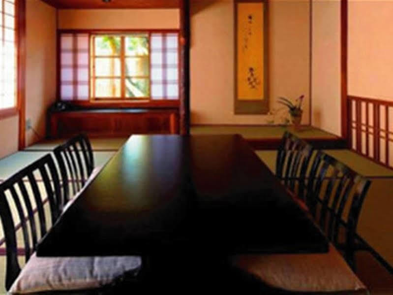 Roman No Yado Izutsurou 田原市 外观 照片