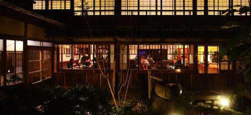 Roman No Yado Izutsurou 田原市 外观 照片